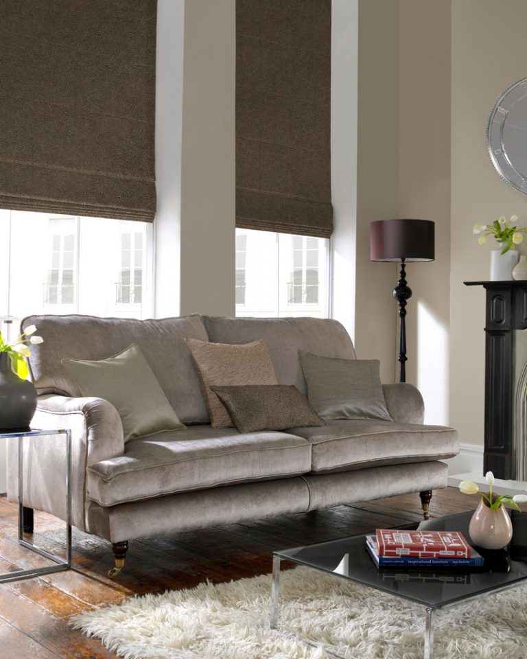 592009 Roman Blind