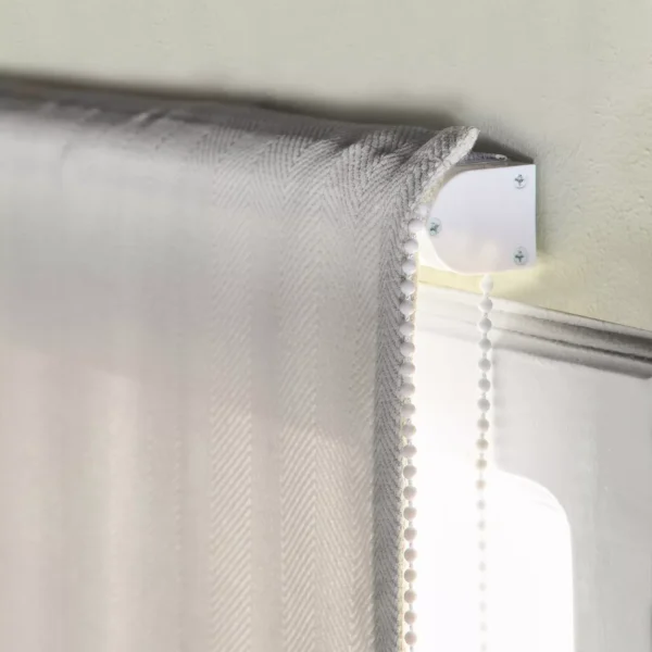 Chenille Roman Blind - Image 3